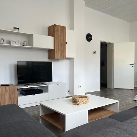 Frisch Renoviert - Ruhig Aber Dennoch Sehr Zentral Gelegen Apartman Wilhelmshaven Kültér fotó